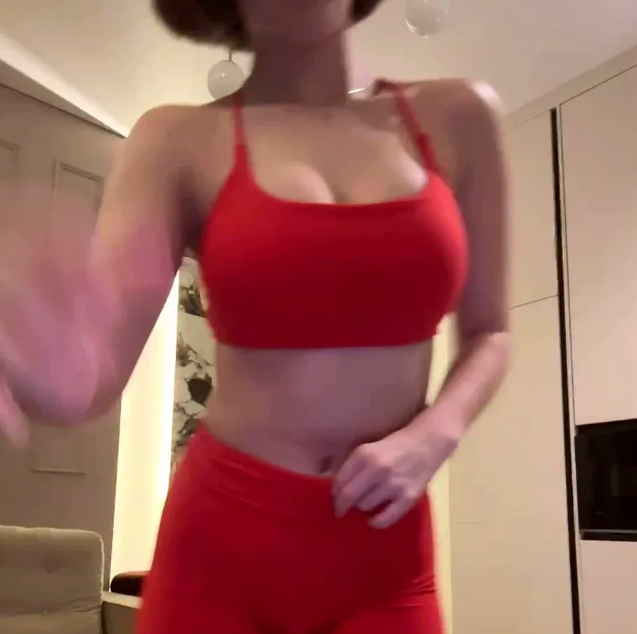 Paula, 18 años
